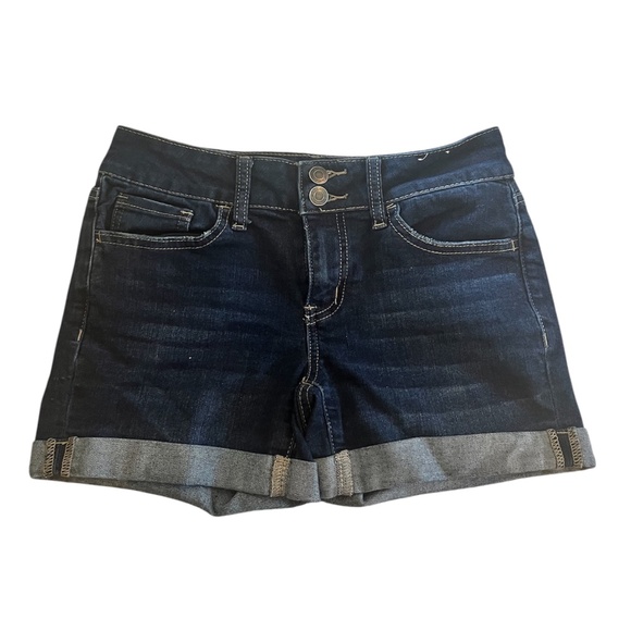 SO Dark Wash High-Waist Denim Shorts | Size 3 - Picture 1 of 4